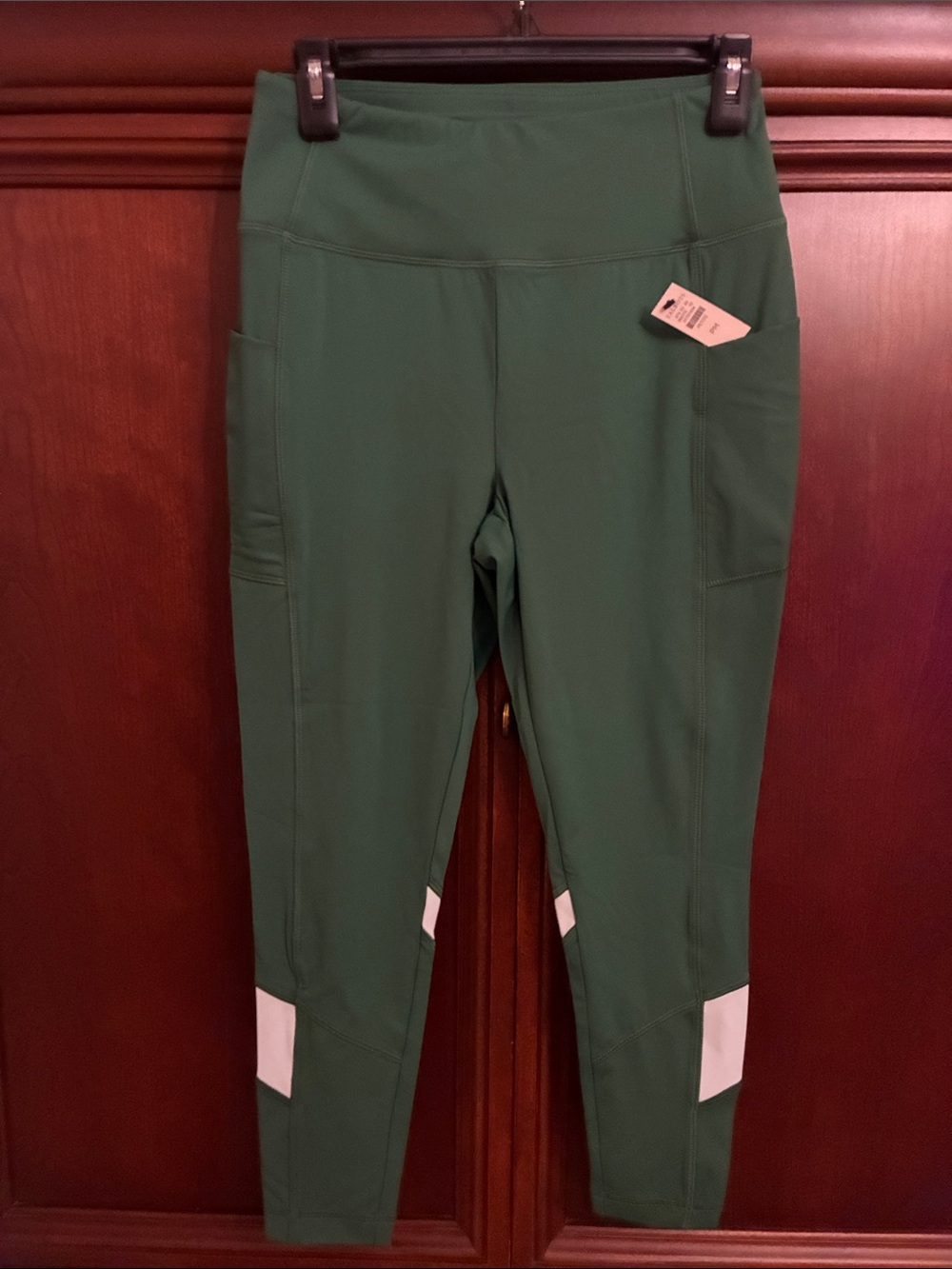 Talbots women Green Active Leggings with White Accents